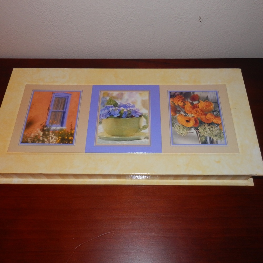 HALLMARK Ensemble Note Card Set - Picture 2 of 3